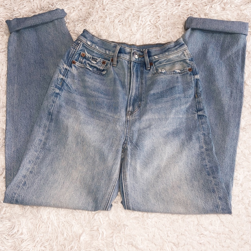 baggy jeans, high waisted